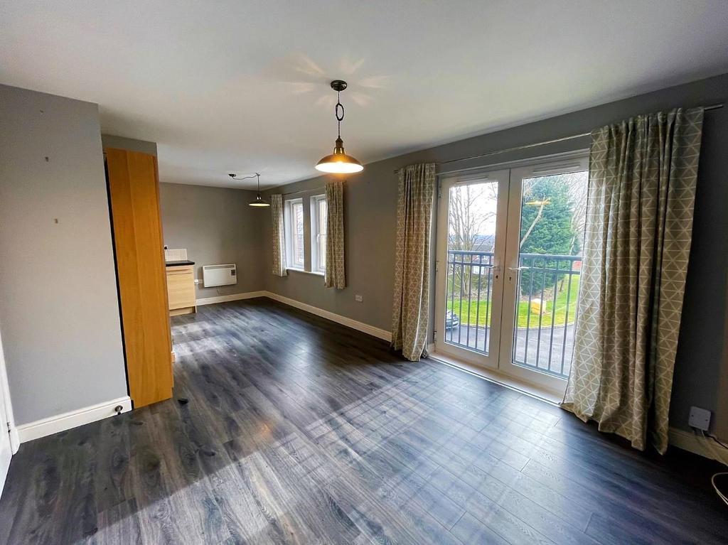 Blue Cedar Drive, Streetly, Sutton... 2 bed apartment £155,000