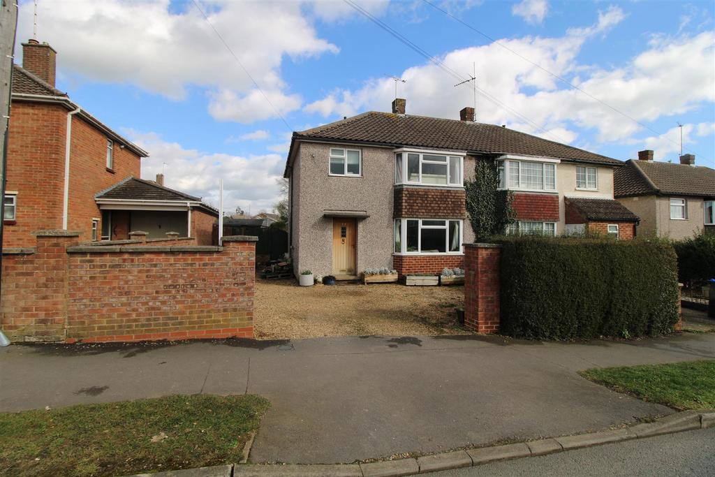 Hemans Road, Daventry 3 bed house for sale £245,000