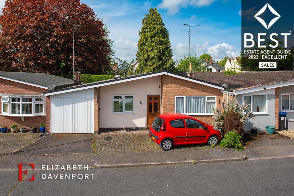 Priory Croft, Kenilworth 2 bed bungalow for sale £365,000