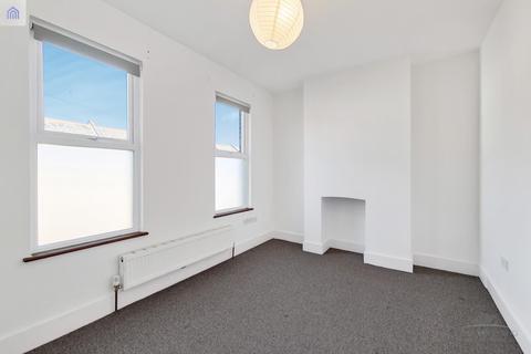 116 Morley Avenue, London, N22 6NP