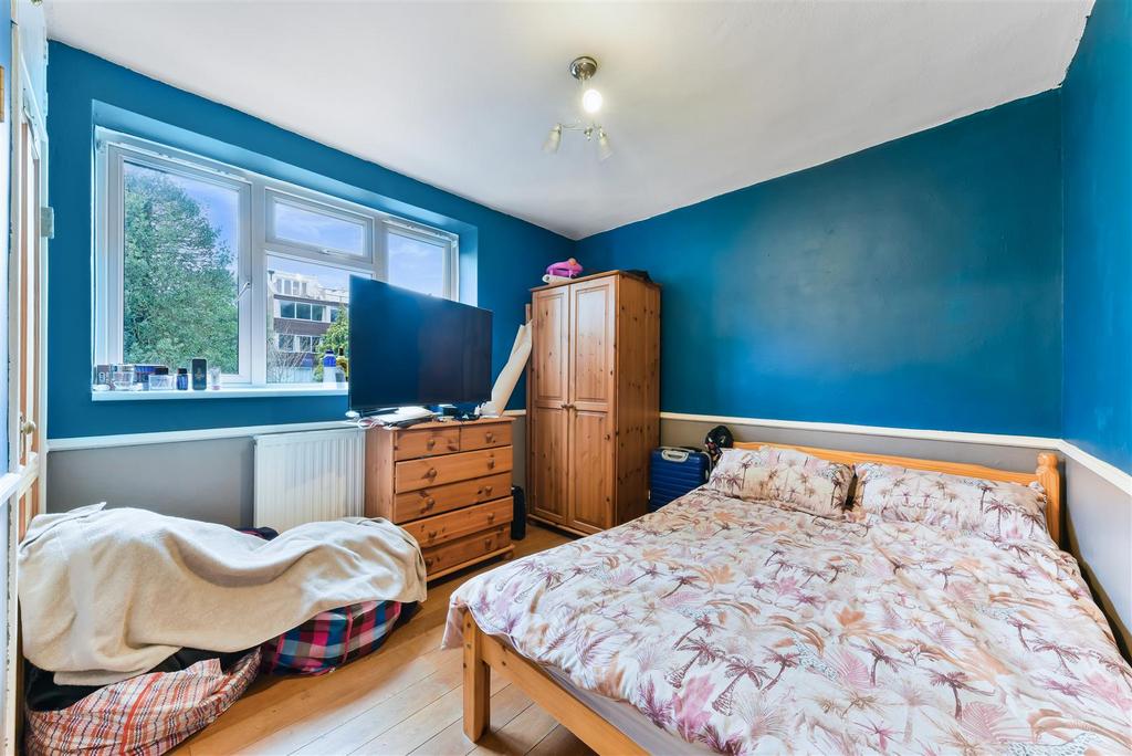SMITHWOOD CLOSE, 15-12.jpg