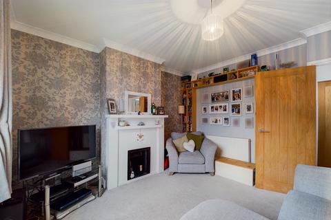 219 Godstone Road, Kenley, CR8 5BN