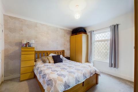 219 Godstone Road, Kenley, CR8 5BN