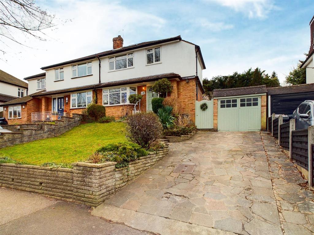 Brancaster Lane, Purley 3 bed semidetached house for sale £600,000