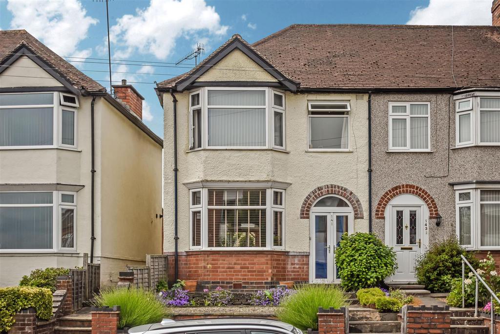 Cape Road, Warwick 3 bed end of terrace house £1,150 pcm (£265 pw)