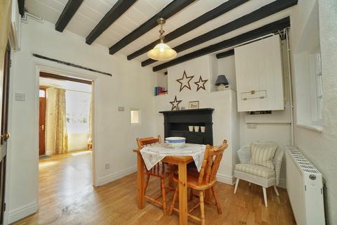 Wandern Alne Road, Tollerton, York, YO61 1QA