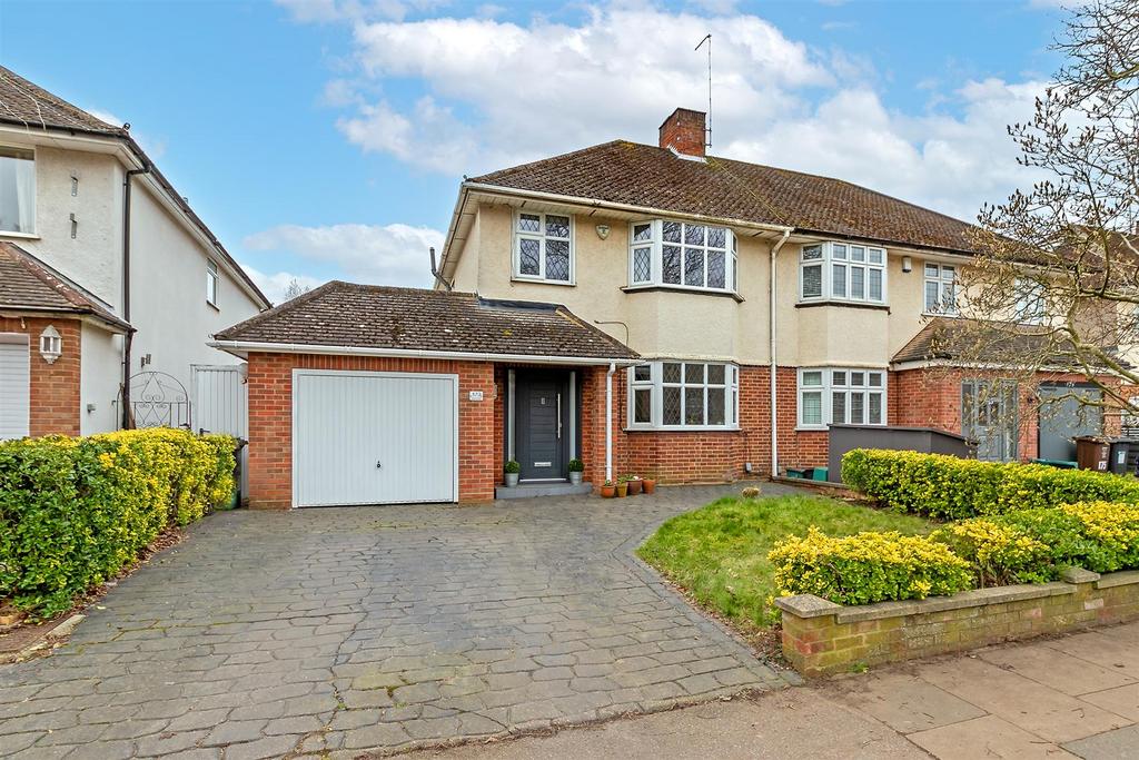 Beech Road, St. Albans 3 bed semidetached house for sale £865,000