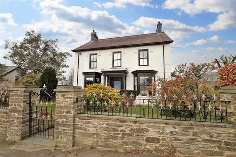 4 bedroom property with land for sale - Beulah, Newcastle Emlyn