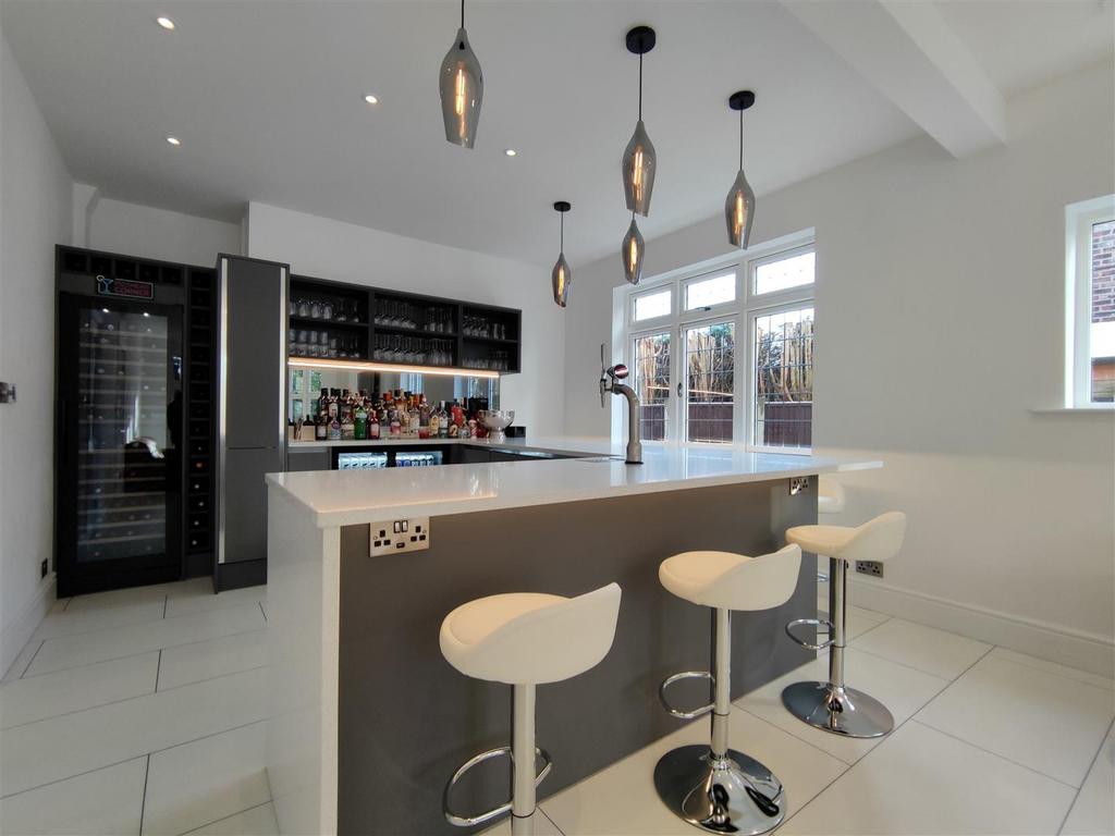 Bar Area 1