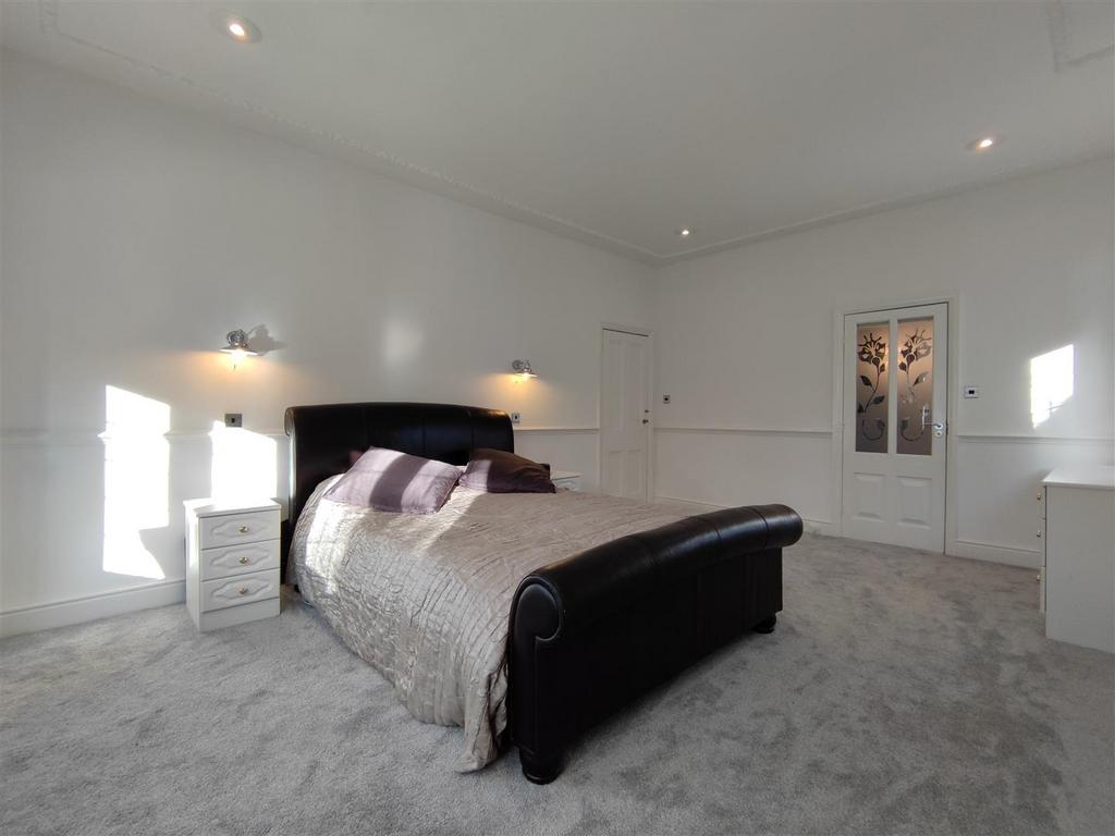 Bedroom 1 Aspect 2