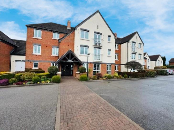 Hunters Court, Chester Road, Streetly 1 bed retirement property £750