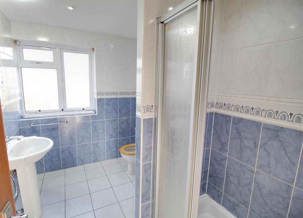 Ensuite Shower Room