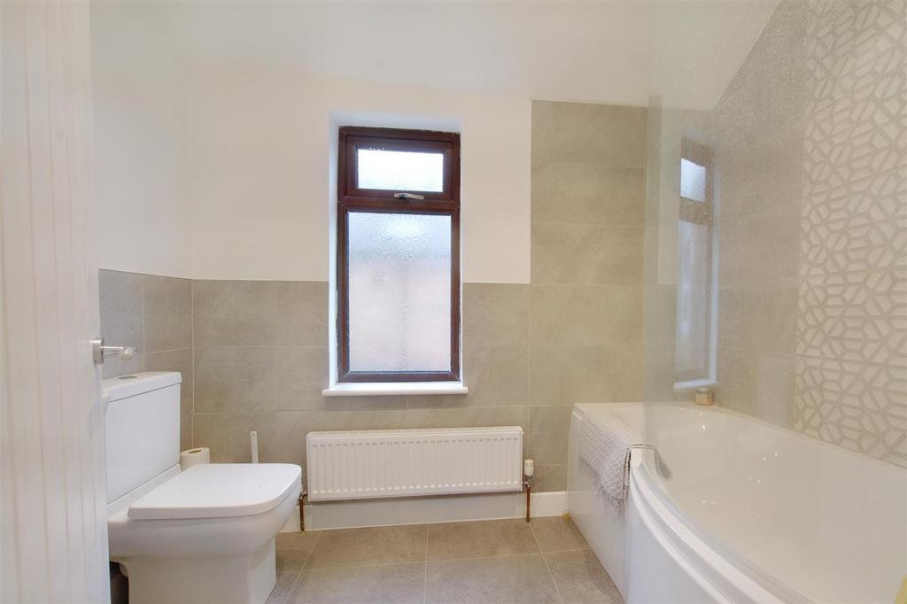 Family bathroom