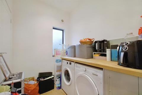 94 Wharncliffe Road, Ilkeston, DE7 5HF