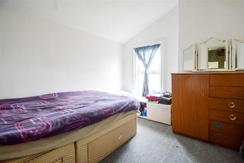 10 May Road, Gillingham, ME7 5UZ
