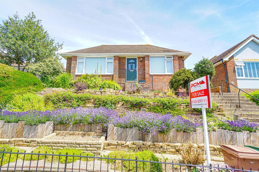 Park View, Hastings 3 bed detached bungalow £350,000