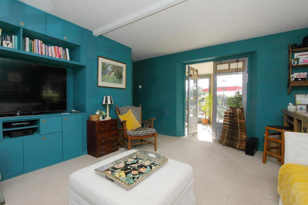 Family Room.JPG