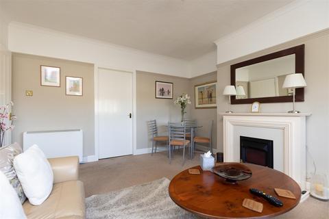 2 bedroom flat for sale - Carnegie Place, Perth