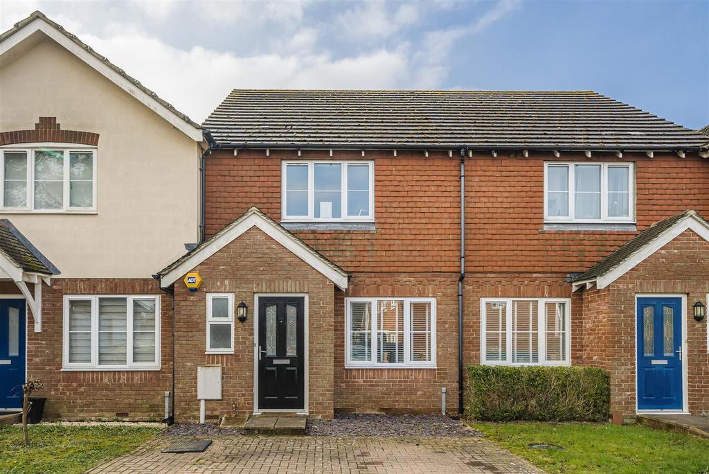Heath Road, Coxheath, Maidstone 3 bed terraced house £350,000