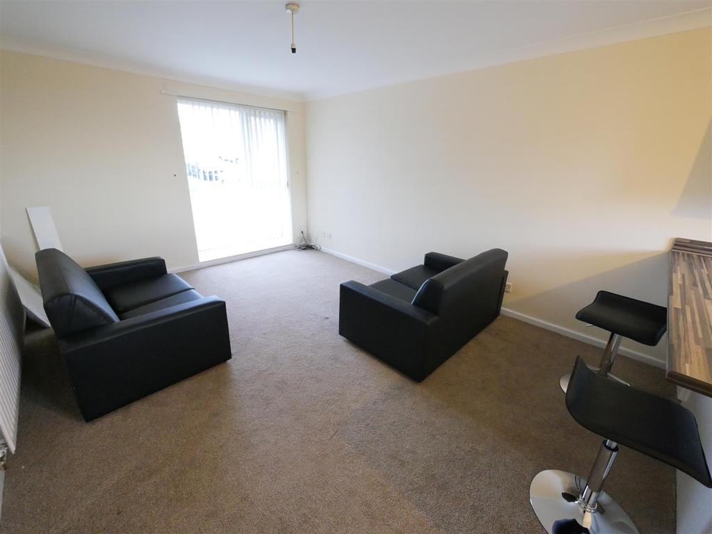 Living Room / Kitchen