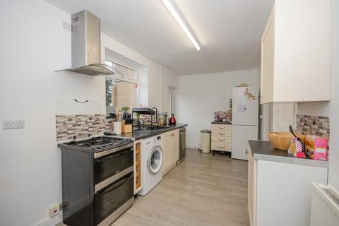 12 Almond Way, Bristol, BS16 5QN