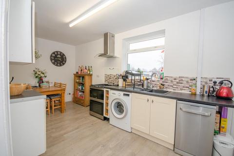 12 Almond Way, Bristol, BS16 5QN