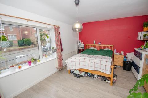 12 Almond Way, Bristol, BS16 5QN