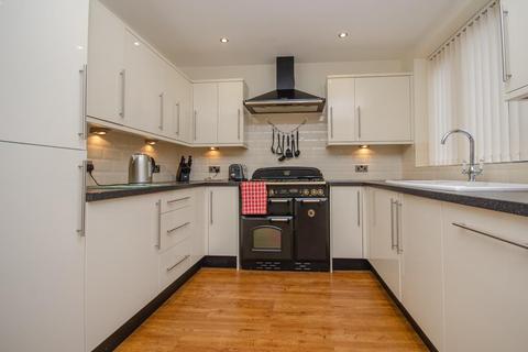 9 Almond Way, Bristol, BS16 5QL