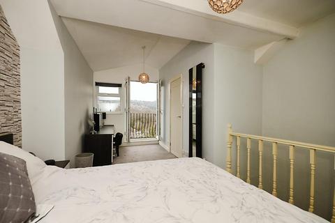 3 bedroom terraced house for sale, Bankfield Road, Malin Bridge, S6