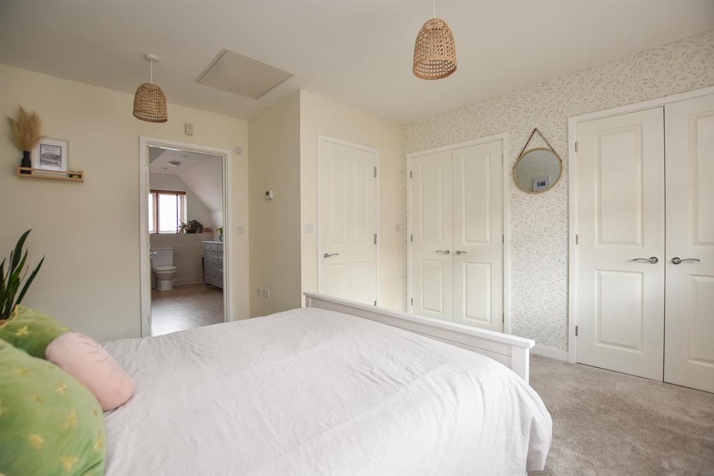 Bedroom/en suite