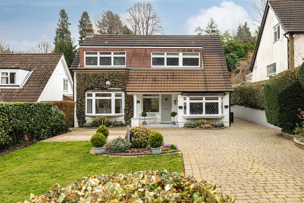 Park Road, Kenley 4 bed house for sale £850,000