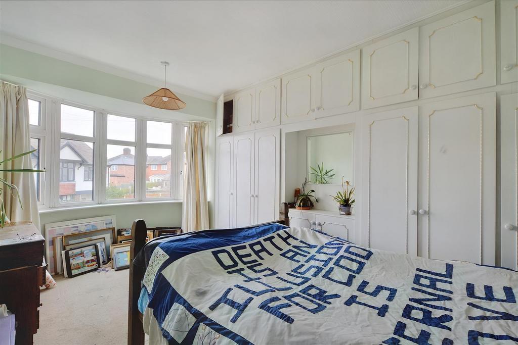 Bedroom 1.jpeg