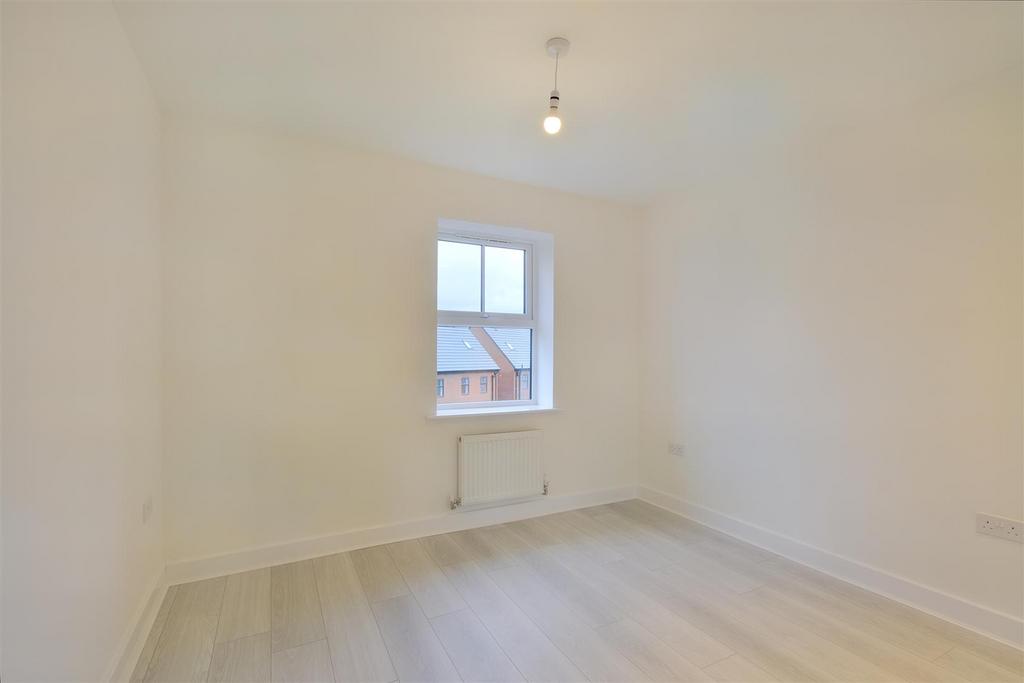 Bedroom 4.jpeg