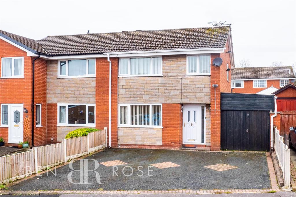 Balmoral, Adlington, Chorley 3 bed semidetached house £999 pcm (£231 pw)