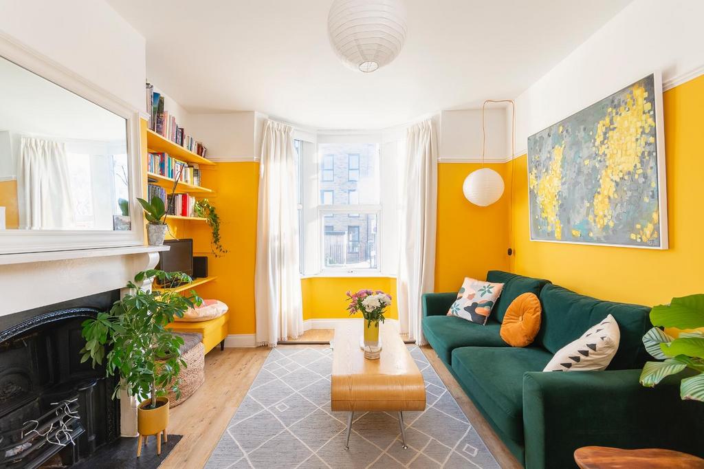 DAORHTROWSPOHSIB22 - Living Room D.jpg