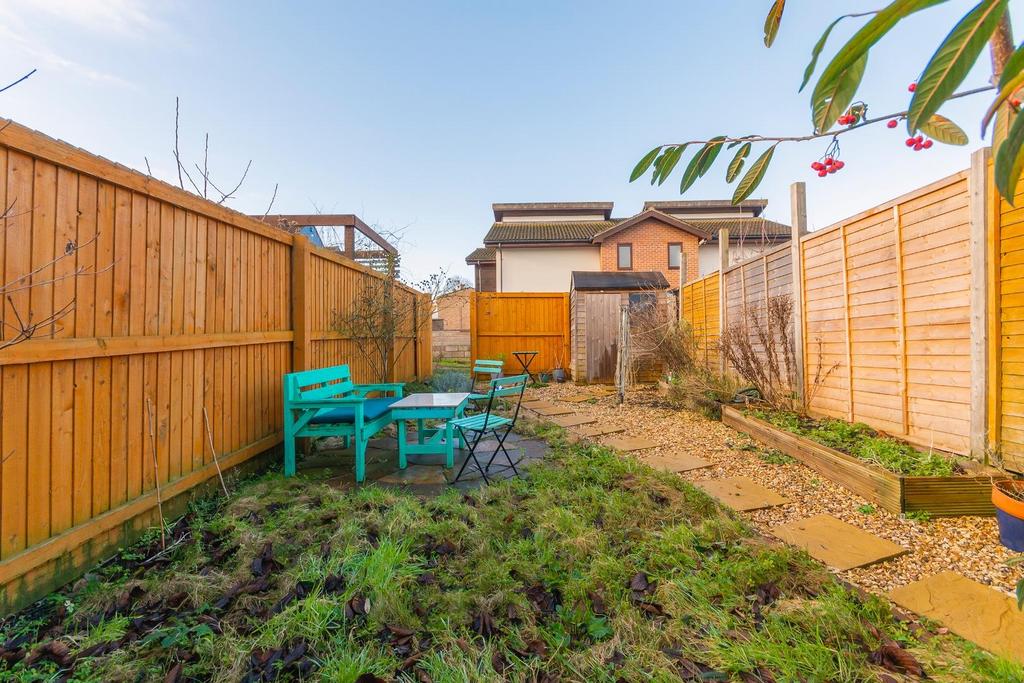 DAORHTROWSPOHSIB22 - External H.jpg