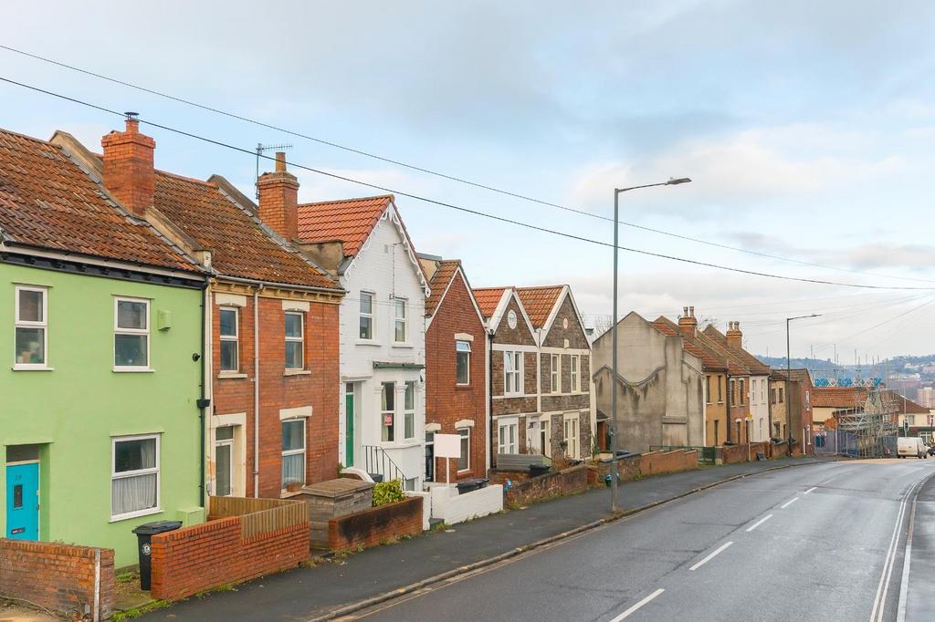 DAORHTROWSPOHSIB22 - External B.jpg