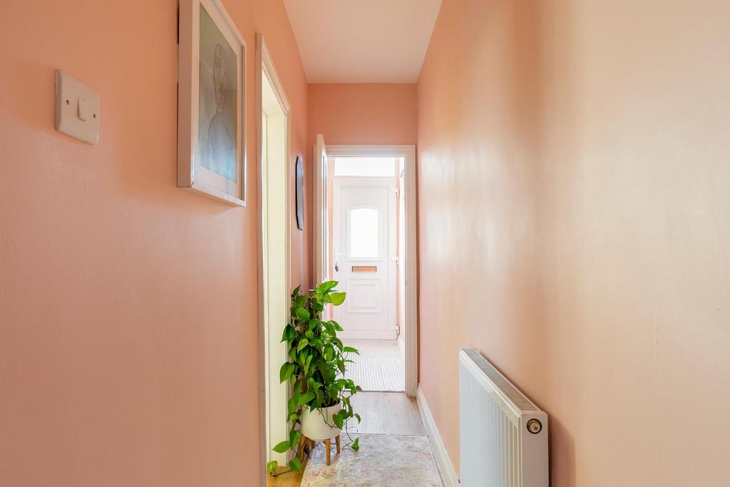 DAORHTROWSPOHSIB22 - Hallway A.jpg