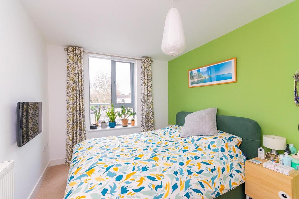 ECALPELADIMRA105 - Bedroom C.jpg