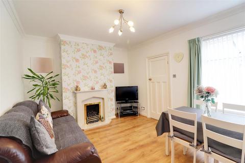 3 bedroom terraced house for sale - Savery Street, Hull