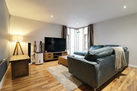 1 bedroom apartment for sale - Kingston Square, Hull