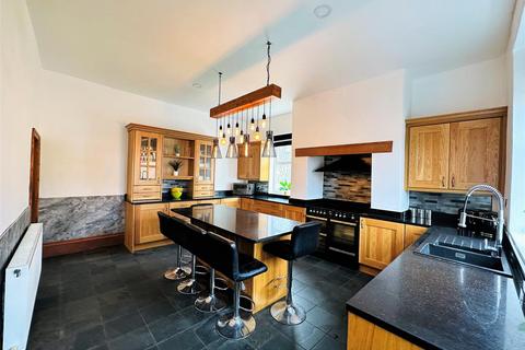 6 bedroom detached house for sale, Hirst Road, Carlton