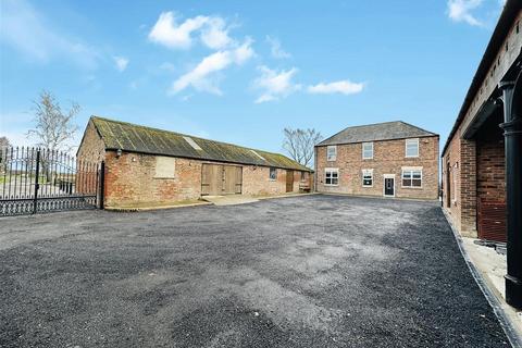 6 bedroom detached house for sale, Hirst Road, Carlton