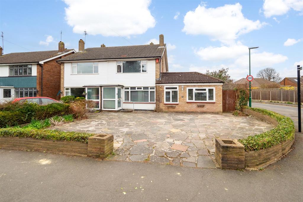 Grennell Road, Sutton 4 bed semidetached house £625,000