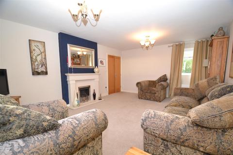 8a Cliffe Mount, Gomersal, Cleckheaton, BD19 4SD
