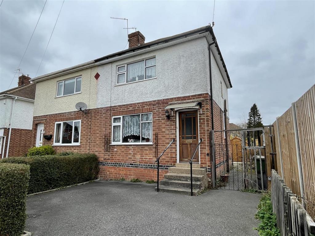 Glenfield Crescent, Glenfield, Leicester 3 bed semi-detached house - £ ...