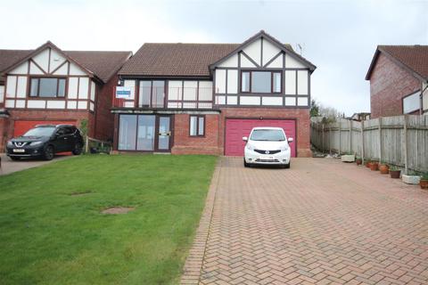 2 Bryn Carrog, Colwyn Bay, LL29 6DE