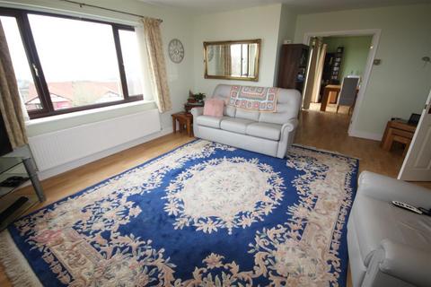 2 Bryn Carrog, Colwyn Bay, LL29 6DE