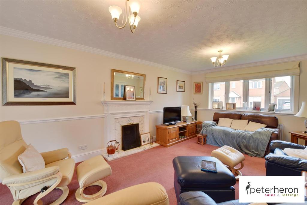 Cleadon Lea, Cleadon, Sunderland 4 bed semidetached house for sale £