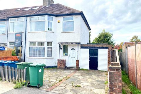 23 Marthorne Crescent, Harrow, HA3 5PL